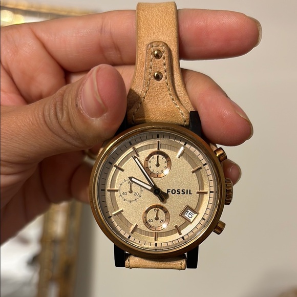 Fossil Tan and Rose Gold Classic Watch with Leather Strap - Picture 7 of 7